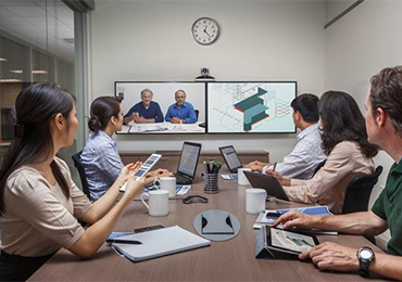 Konferenzraum Polycom Realpresence Group